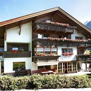  Landhaus Sepp Santer